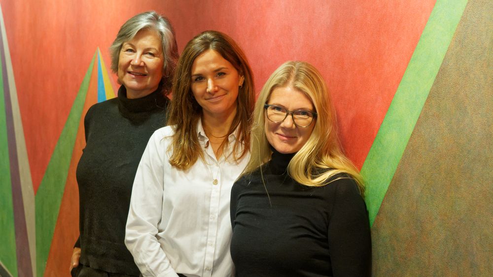 Fra venstre: teknologileder Anne Wingo, nestleder Ingebjørg Daae og daglig leder Janne Aas-Jakobsen. Med nytenking og kunstig intelligens vil de spare utbyggere for både tid og penger.