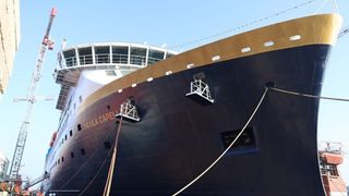 Havila Capella: Nå er første kystrute­skip levert – spekket med norske nyvinninger