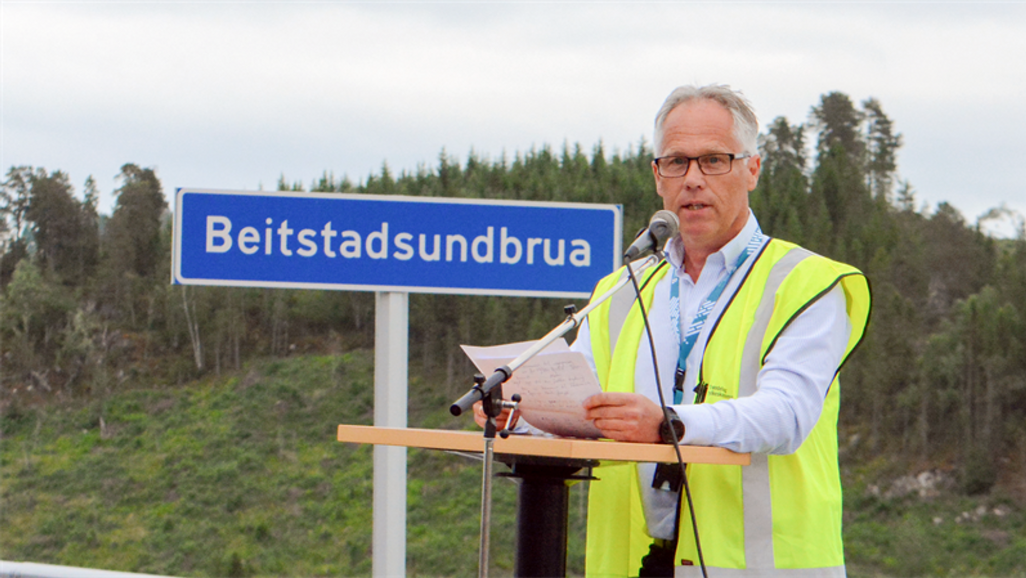 Jo Bernt Brønstad har over 30 års erfaring i ulike vegfaglige stillinger i Statens vegvesen