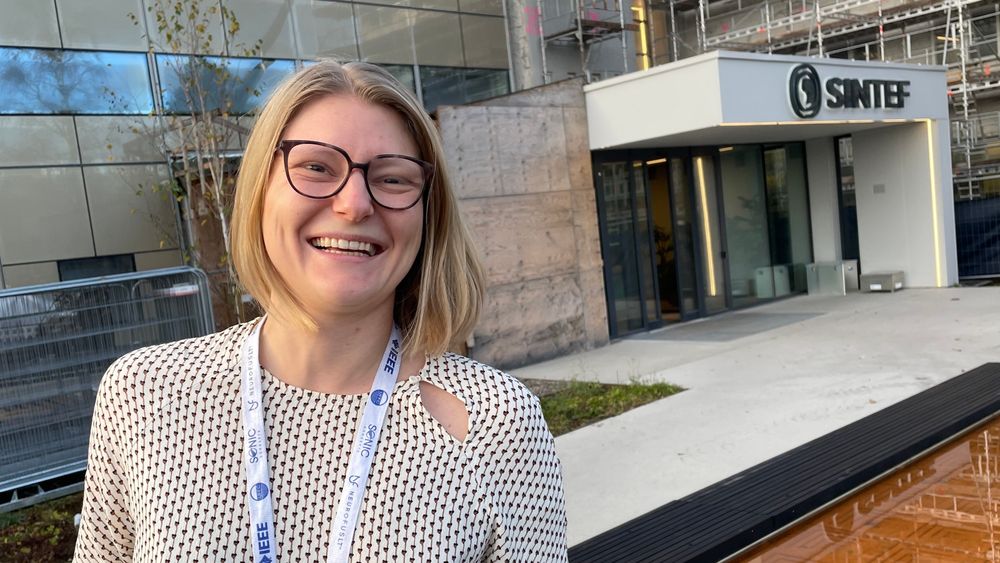 Forsker Camilla Sterud har jobbet ved Sintef halvannet år, og mener det rett og slett er her folk burde jobbe.
