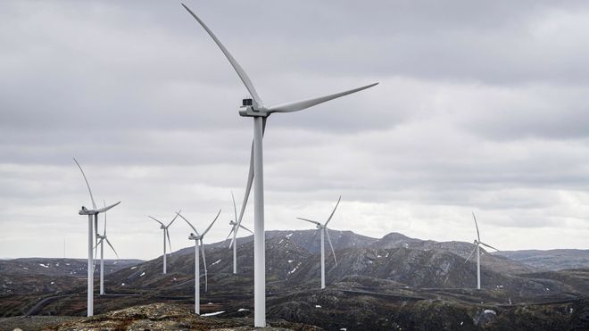 Energiministeren besøkte Fosen. Statkraft-sjefen tror vindmøllene kan få stå