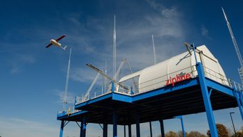 Ziplines droner skal levere varer til Walmarts kunder på 15 til 30 minutter.
