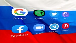 Populære mobilapper foran det russiske flagget