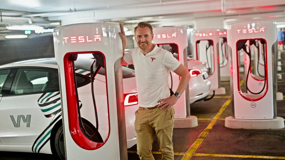 Ole Gudbrann Hempel er sjef for Teslas ladenettverk i Norden.