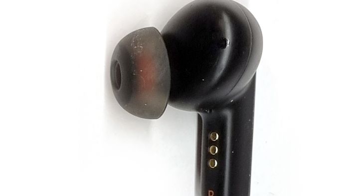 JBL.