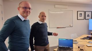 Fra venstre administrerende direktør i Novelda Jan Bjørnar Lund og produktsjef Espen Wium.