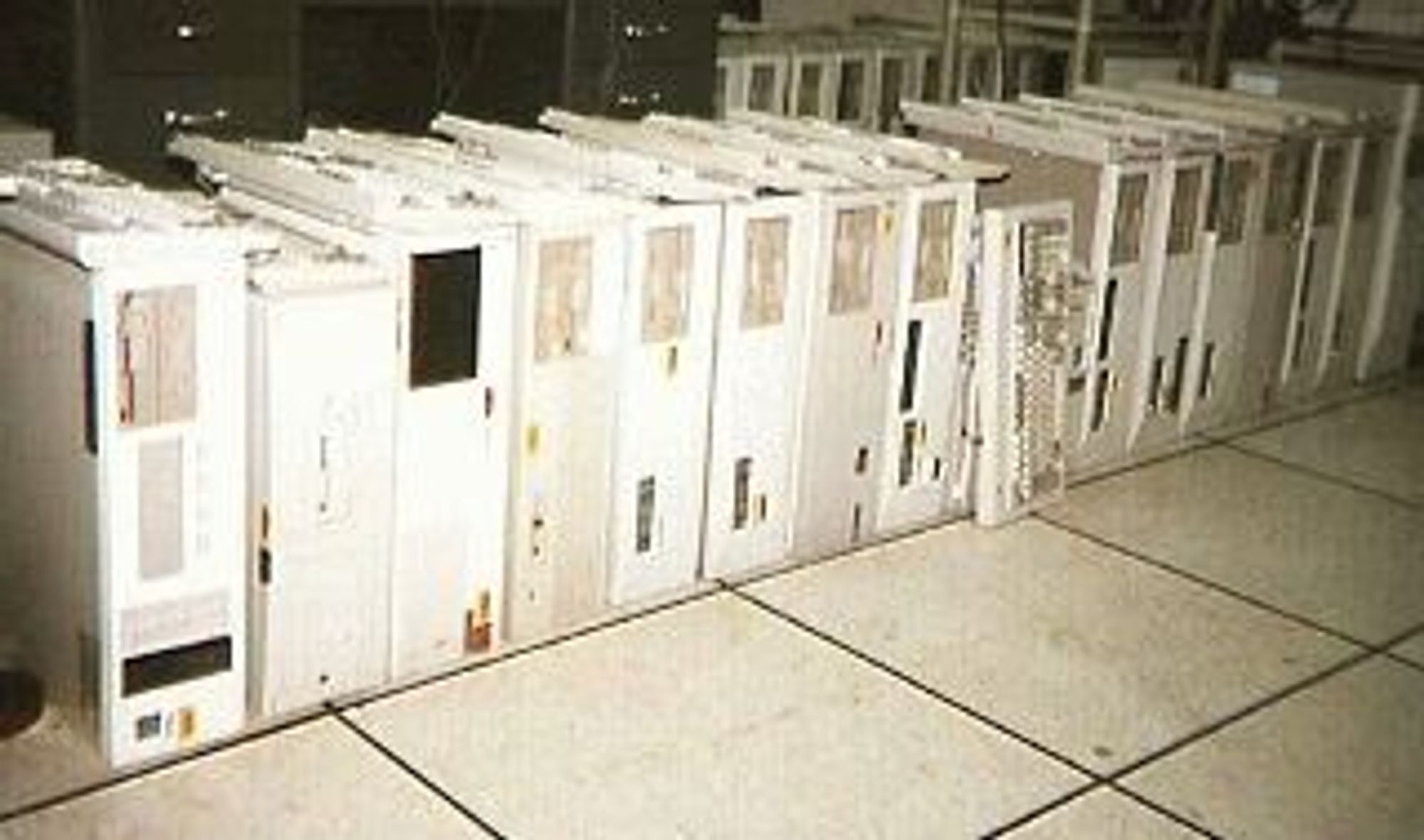 Stone SuperComputer, en parallelldatamaskin satt sammen av eldre PC-er ved ved Oak Ridge National Laboratory.