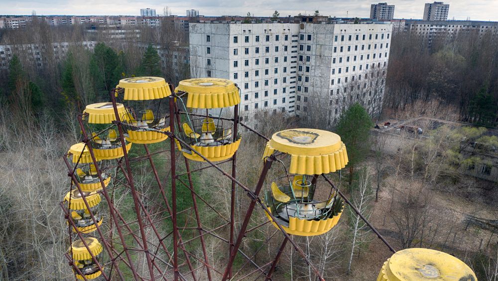 En forlatt karusell i spøkelsesbyen Pripjat i nærheten av Tsjernobyl-anlegget. 36 år etter ulykken lekker det fortsatt radioaktivitet fra anlegget. 
