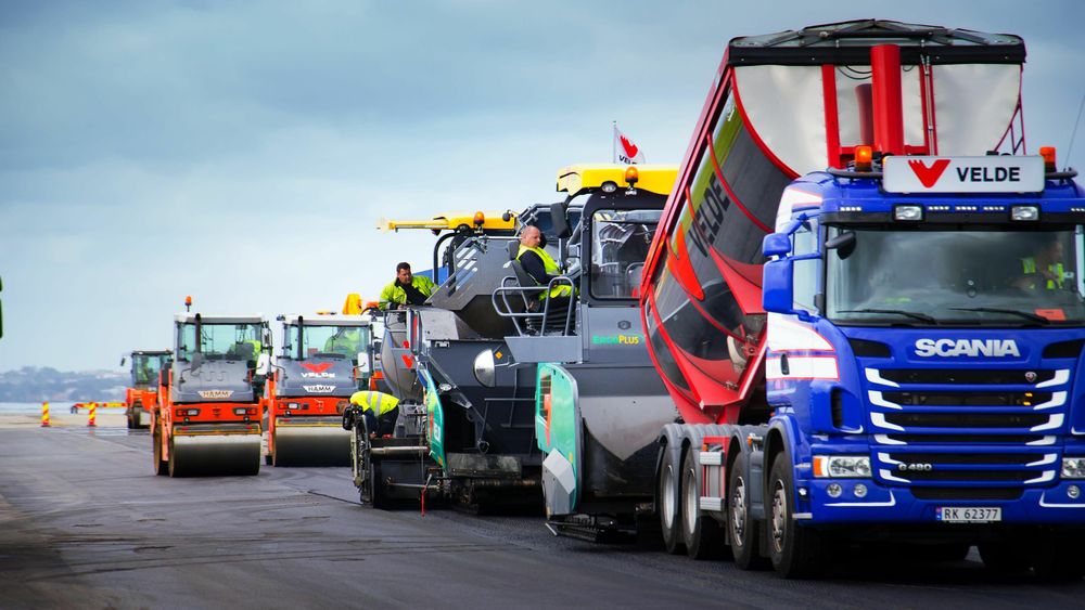 Fire asfaltkontrakter i Rogaland: Peab får to og NCC og Velde hver sin