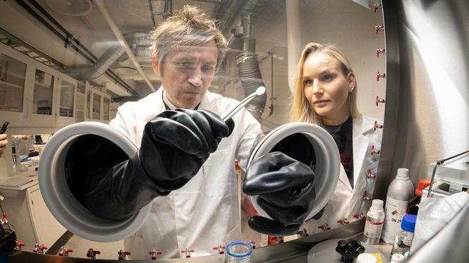 Akutt kompetansemangel: Nå kan du søke på første etterutdanning til batteriindustrien