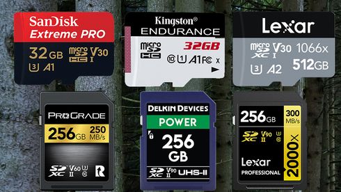 SD-kort og microSD-kort med mange ulike egenskaper og merkinger.