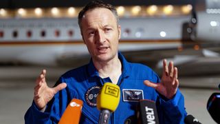Astronaut på ISS om rakett­angrep mot Ukraina: – Det var svært synlig med det blotte øye fra verdens­rommet