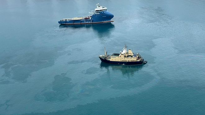 Diesellekkasje på Svalbard – svensk skip grunnstøtte