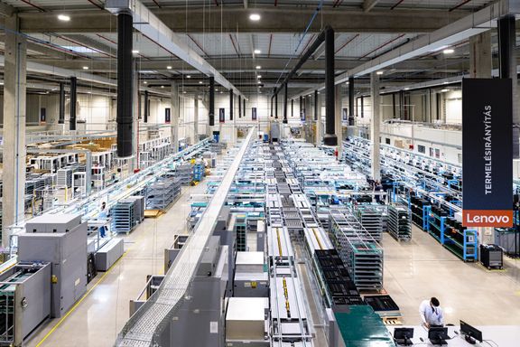 Lenovos produksjonsanlegg i Üllő, Ungarn.