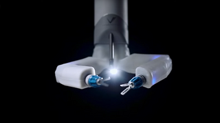 Nasa sender kirurgrobot til romstasjon - skal utvikles til å operere helt selv