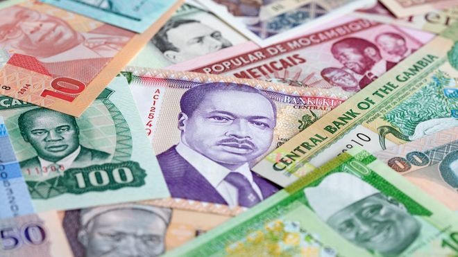 Afrikanske pengesedler spredt utover.