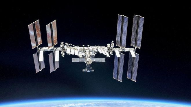 Den internasjonale romstasjonen.