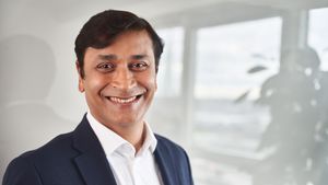 /2737/2737660/4.%20Vinay%20Firake%2C%20Senior%20Vice%20President%20and%20Managing%20Director%20Wipro%20Sweden%2C%20Headquater%2C%20Portrait%20b%20AUG21.300x169.jpg