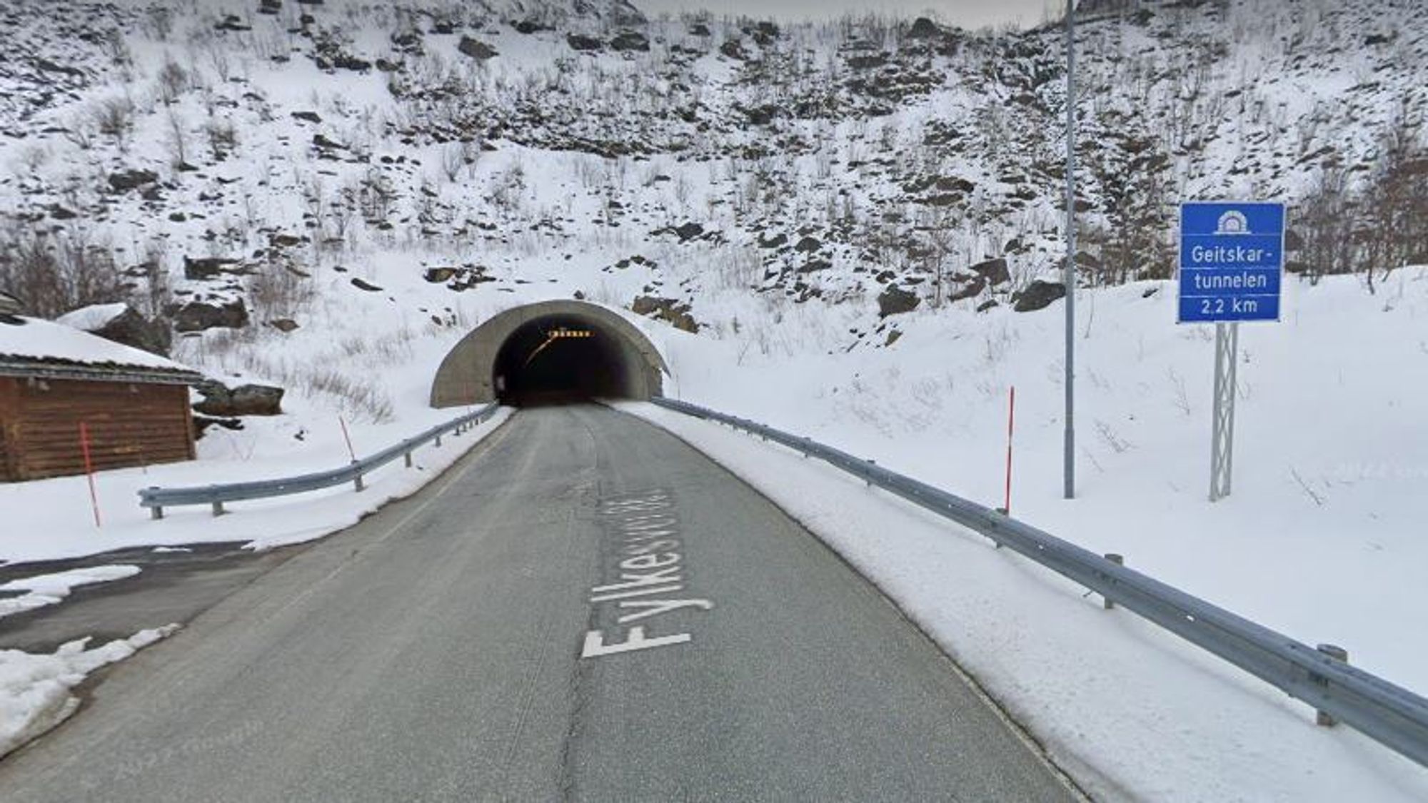 Vestre portal til Geitskartunnelen på Senja.