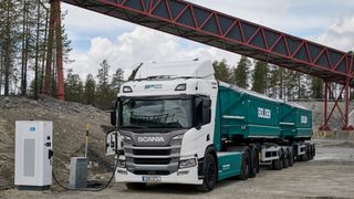 Verdens største elektriske lastebil, med en totalvekt på 74 tonn, er satt i drift hos gruve- og metallselskapet Boliden i Västerbotten. El-lastebilen er produsert av Scania.