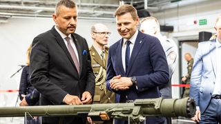 Nå skal det avgjøres om norsk luftvern skal beskytte hele Baltikum