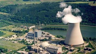 Tysk atomkraftverk inngår i energiberedskap: Nå risikerer en lekkasje å stenge det før planen