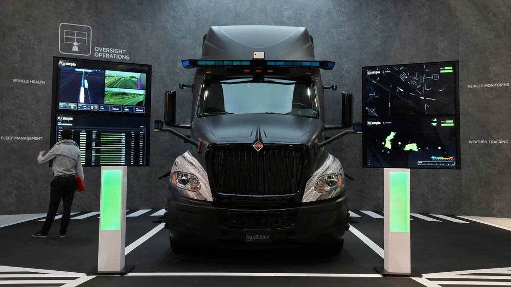 Fra teknologimessen CES i Las Vegas tidligere i år, der denne lastebilen ble demonsterert med selvkjørende teknologi som ifølge leverandøren er klar for kommersiell bruk.