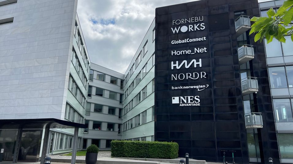 Globalconnects hovedkontor på Fornebu. Ifølge nettavisen Bloombergs kilder verdsetter Mubadalas inntreden på eiersiden i Globalconnect selskapet til 7 milliarder dollar.  