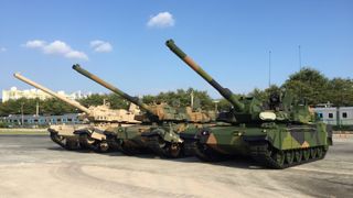 Sør-Korea tilbyr å sende stridsvogner myntet på sin egen hær slik at Norge kan styrke Forsvaret kjapt