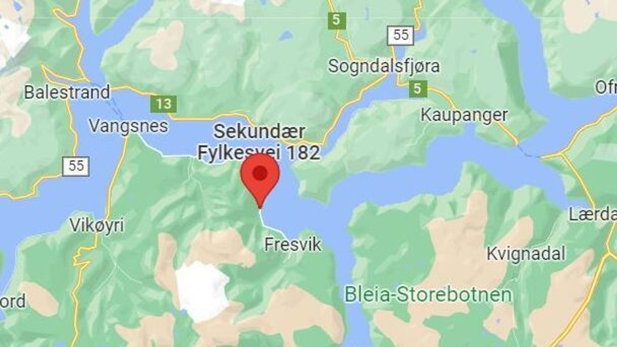 Rundt 400 innbyggere fredag morgen isolert etter raset ved Feiostunnelen i Vik kommune i Vestland