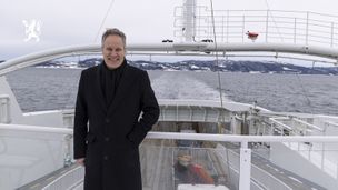 Det er blitt dyrere å holde fergene i gang, og da blir det 241,5 mill mindre til vei