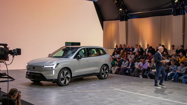 – Dette er den sikreste bilen noen gang, hevder Volvo-sjef Jim Rowan.