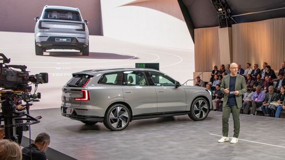 Volvos designsjef sier at bilen har skandinavisk design  og den siste teknologien.
