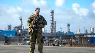 Heimevernet har bistått politiet med vakthold blant annet ved petroleumsanlegget på Kårstø i Rogaland siden september.