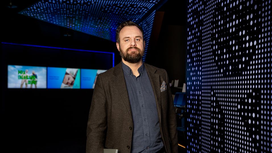 Brynjar Andersen leder forbrukersatsingen til Globalconnect i Norge og Tyskland. Nå endres navnet fra Homenet til Globalconnect. Her er han fotografert i selskapets hovedkontor på Fornebu utenfor Oslo.