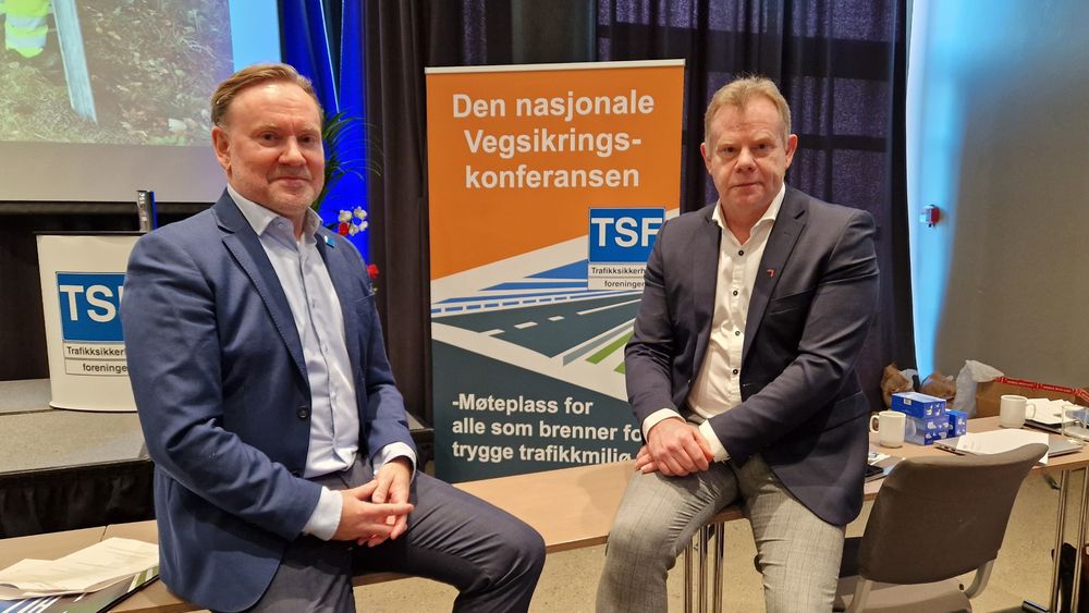 Daglig leder i Trafikksikkerhetsforeningen, Geirr Tangstad-Holdal samen med styreleder Kjetil Nesset.