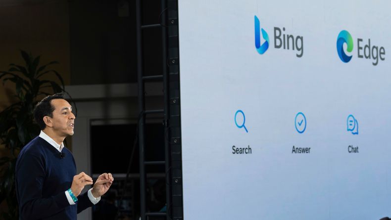 Konserndirektør i Microsoft Yusuf Mehdi lovte på et arrangement i selskapets hovedkvarter nylig at «Bing skulle bli «din KI-drevne robot for nettet».