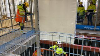 Livsvitenskapsbygget, rørsjakt, prefab, prebarikkering, modul, rør, vvs, trykkluft, ro, panton, statsbygg, af energi, litauen