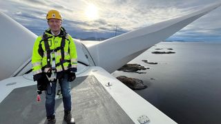 I dag lyser han ut Norges to første havvind-felt