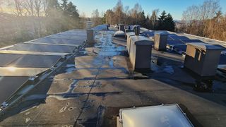 Solenergi, installere, borettslag, sameie, næringseiendom, deling, måler, gårds- og bruksnummer, regler, forskrift, OED, Solenergiklyngen, Forus