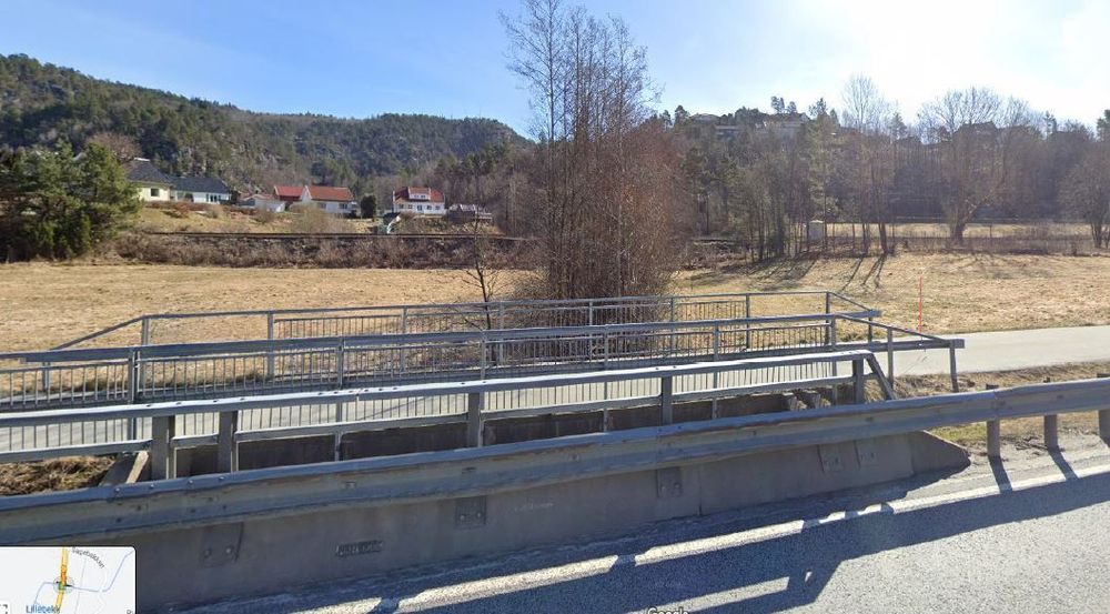 Langs riksvei 9 i Kristiansand kommune er det to smale bruer som Statens vegvesen ønsker å skifte ut. 