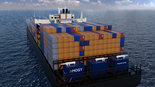 Containerskip med Amogy Power Pack plassert på akterdekk. I første omgang kan Amogy erstatte hjelpemotor og etter hvert hovedframdrift.