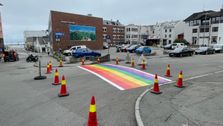 Pride-farging av gangfelt griper om seg: Nå skal Vegvesenet se på regelverket