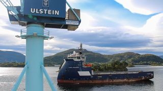 Fugro Resilience ankopmmer Ulstein Verft for konvertering fra oljeservice til vind- og fornbybarmarkedet.